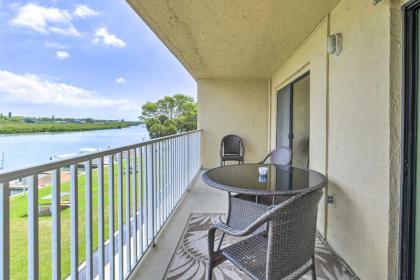 Indian Shores Condo with Balcony and Pool Access Indian Rocks Beach