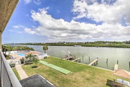 Indian Shores Condo with Balcony and Pool Access! - image 12