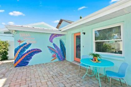 Chic Ocean Oasis with Pool 2 Blocks to Beach! - image 1