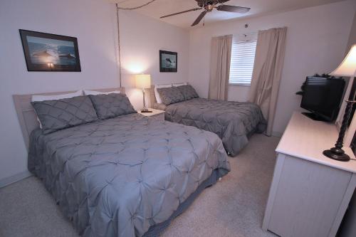 Holiday Villas III - 606 by Florida Lifestyle Vacation Rentals - image 4