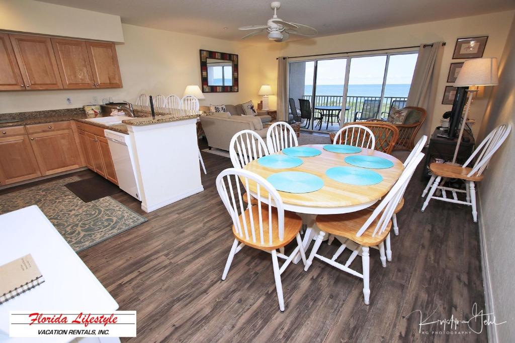 Oceanside 205 by Florida Lifestyle Vacation Rentals - image 4