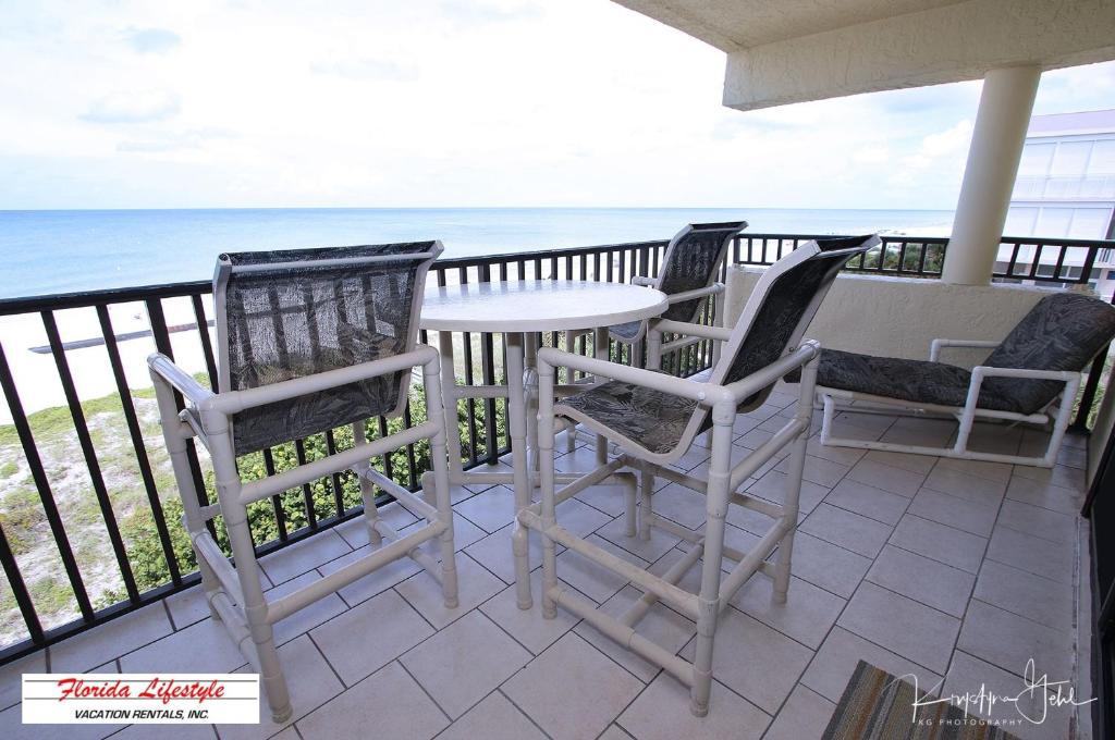 Casablanca 402 by Florida Lifestyle Vacation Rentals - image 4