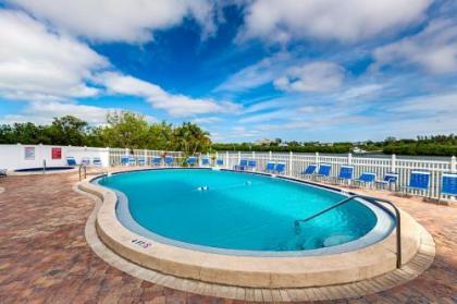 Bayshore Yacht  tennis Club by Florida Lifestyle Vacation Rentals Indian Rocks Beach Florida