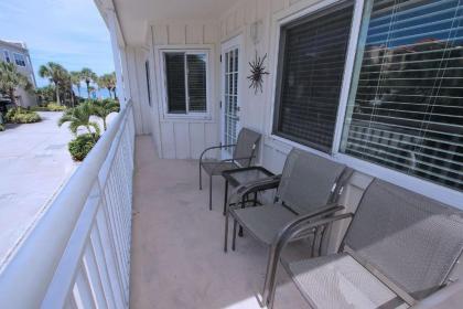 Gulfside Villas by Florida Lifestyle Vacation Rentals - image 11