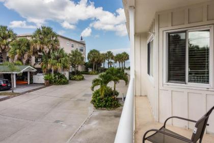 Gulfside Villas by Florida Lifestyle Vacation Rentals - image 13