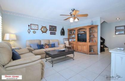 Gulfside Villas by Florida Lifestyle Vacation Rentals - image 15