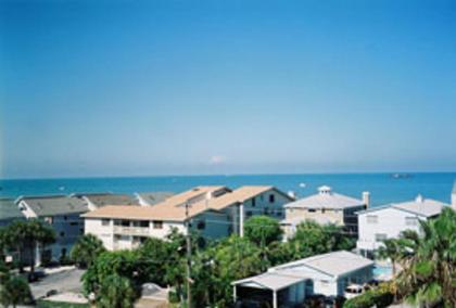 Quiet Waters by Florida Lifestyle Vacation Rentals - image 2