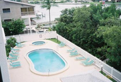 Quiet Waters by Florida Lifestyle Vacation Rentals - image 5