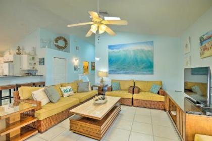 Indian Rocks Beach Oasis - 2 Blocks to Ocean! - image 2