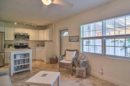 Home with Easy Access to Indian Rocks Beach! - image 4