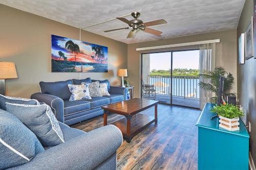 Family friendly condo nestled between the Gulf of Mexico and the Intercoastal Waterway BYTC216 - image 3