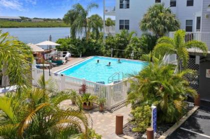 Sea Shell 24 Charming townhome steps to beach with pool and BBQ Indian Rocks Beach Florida