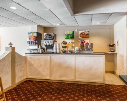 Quality Inn & Suites Indiana - image 10