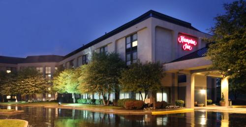 Hampton Inn Indianapolis Northeast/Castleton - main image