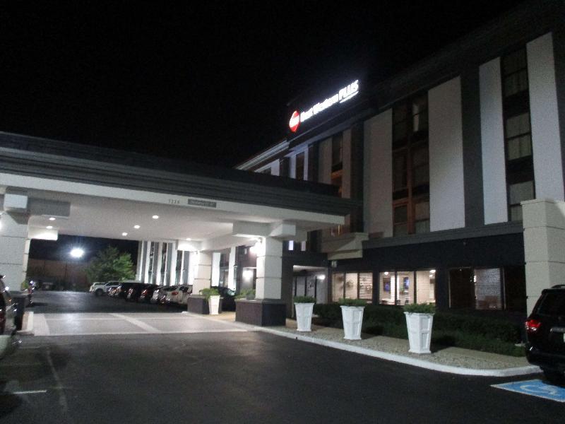 Best Western Plus Indianapolis NW Hotel - main image