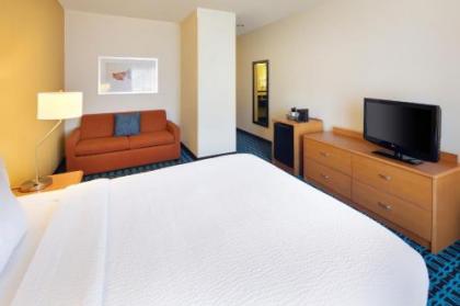 Fairfield Inn & Suites Indianapolis Airport - image 2