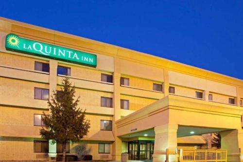 La Quinta Inn by Wyndham Indianapolis East-Post Drive - main image