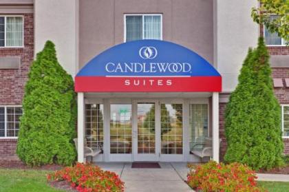 Candlewood Suites Indianapolis Northeast an IHG Hotel - image 2