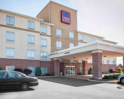 Comfort Suites Southport - main image