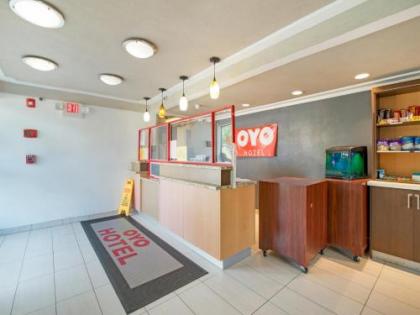 OYO Hotel Indianapolis International Airport - image 2