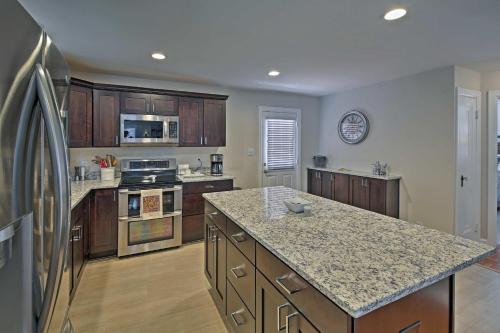 Remodeled Indianapolis Home with Deck-Walk to the IMS - image 2