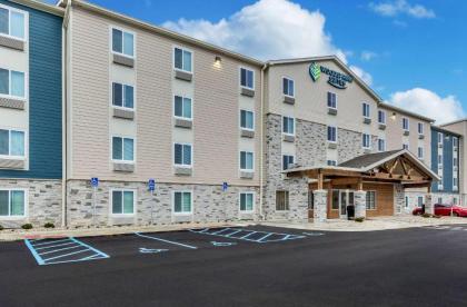 WoodSpring Suites Indianapolis Castleton - image 3