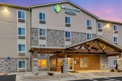 WoodSpring Suites Indianapolis Castleton - image 6