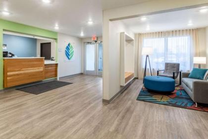 WoodSpring Suites Indianapolis Castleton - image 9