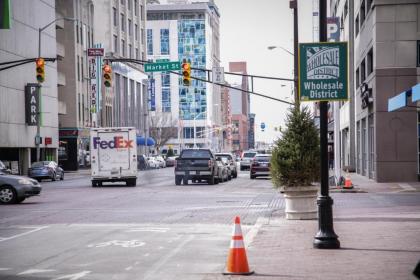 Bright Downtown Apartments by Frontdesk - image 17