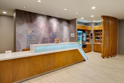 SpringHill Suites by Marriott Indianapolis Keystone - image 3