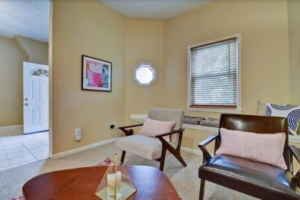 Amazing 3BR Home with WD Patio and Parking - image 18