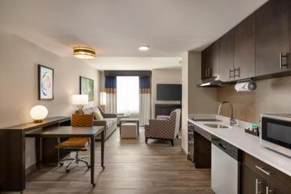 Homewood Suites By Hilton Indianapolis Canal IUPUI - image 10