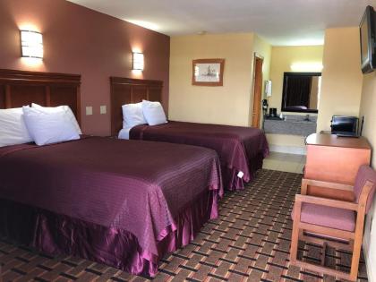 Americas Best Value Inn-Indianola - image 11