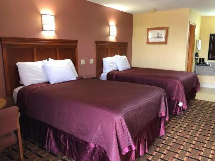 Americas Best Value Inn-Indianola - image 12