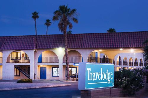 Travelodge by Wyndham Indio - main image