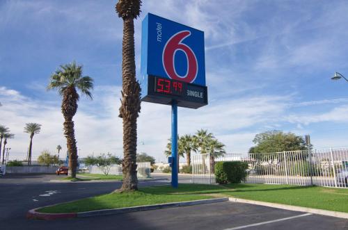 Motel 6-Indio CA - Palm Springs - image 4