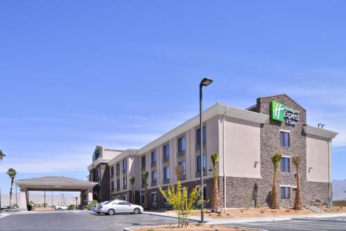 Holiday Inn Express Indio an IHG Hotel - main image