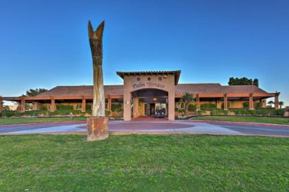 Indian Palms Country Club Townhome on Golf Course! - image 5