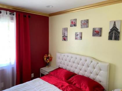 LAX guest house - image 12