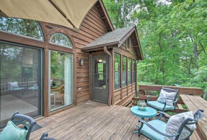 Updated Lakefront Home with Hot Tub Fire Pit Boats! - image 8