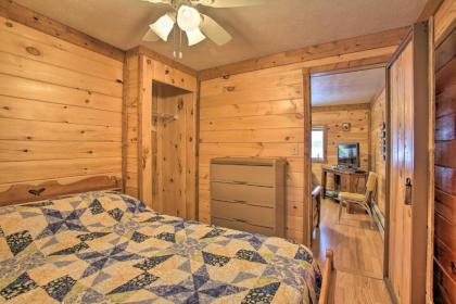 Cozy Interlochen Cabin Less Than 1 Mile from Green Lake! - image 9