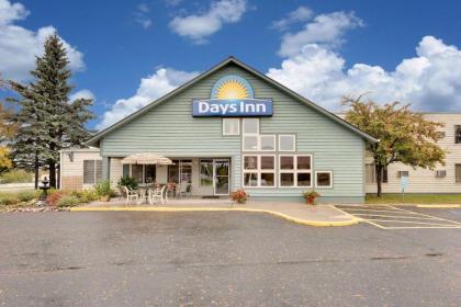 Days Inn by Wyndham International Falls - image 15