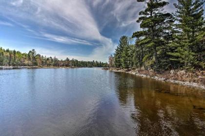 Cozy Stop Island Cabin with Boat Dock and Beach! - image 11