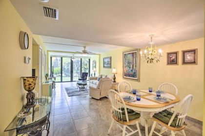 Cheery Condo with Pool Access 2 Miles to Golf! - image 8