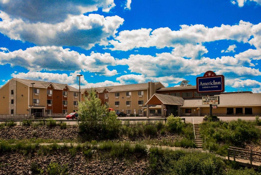 AmericInn by Wyndham Iron River - main image