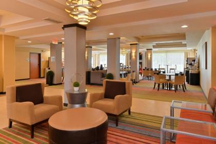 Holiday Inn Express & Suites Ironton an IHG Hotel - image 12
