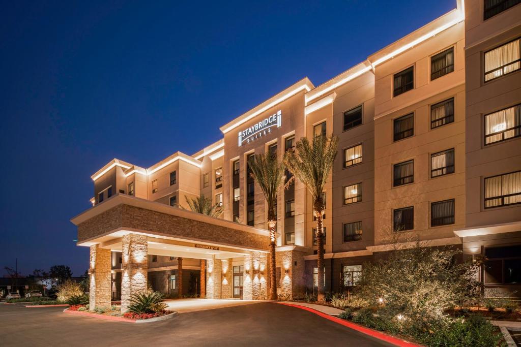 Staybridge Suites Irvine - John Wayne Airport an IHG Hotel - main image