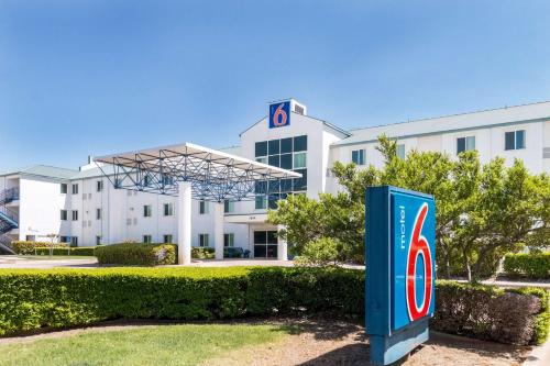 Motel 6-Irving TX - DFW Airport North - main image