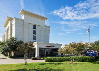 Hampton Inn Dallas-Irving-Las Colinas - image 4