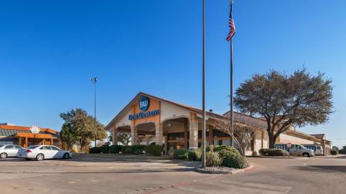 Best Western Irving Inn & Suites at DFW Airport - main image